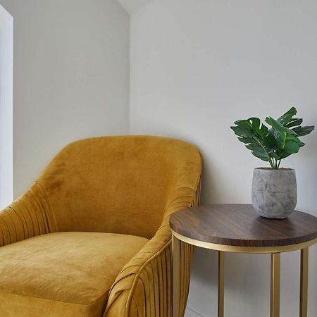 Host & Stay - The Penthouse, Hudsons Yard House Whitby Extérieur photo