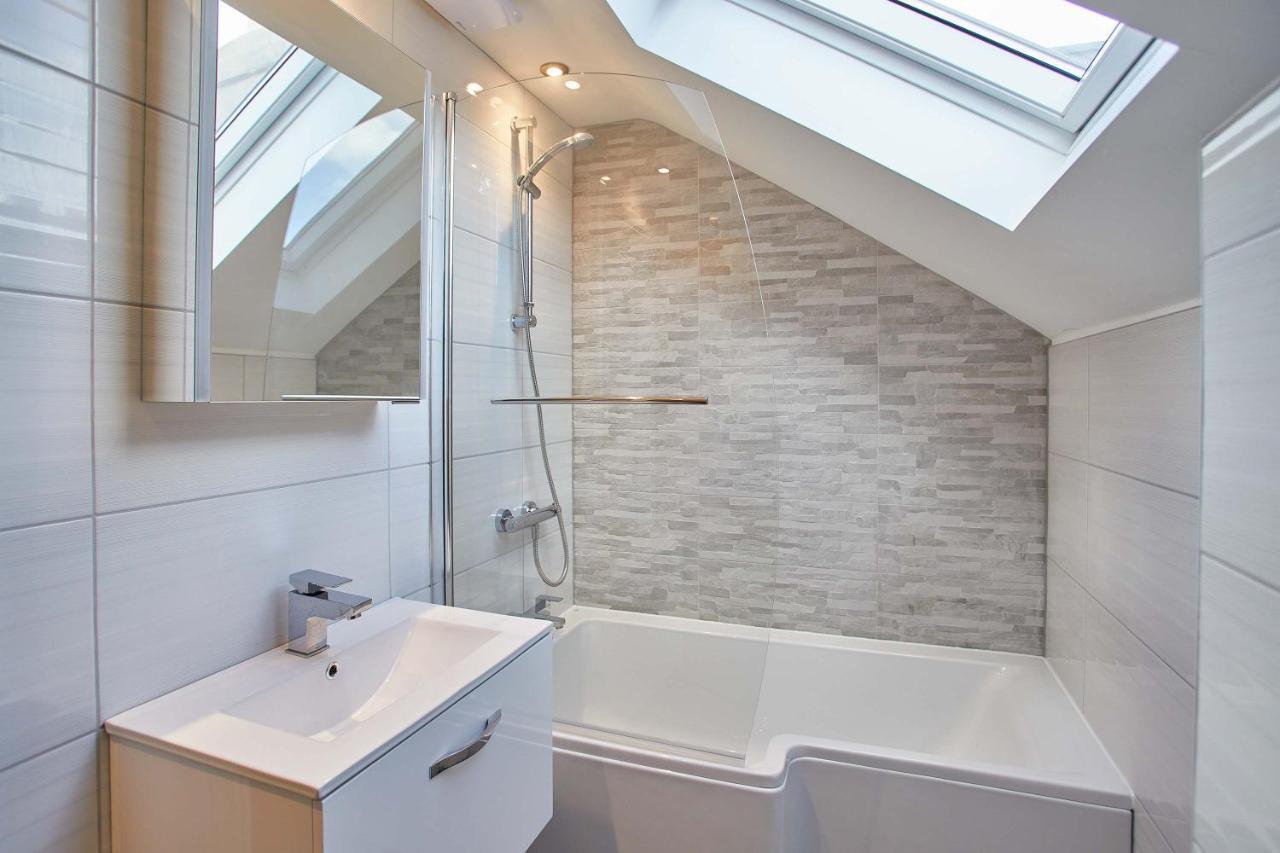 Host & Stay - The Penthouse, Hudsons Yard House Whitby Extérieur photo